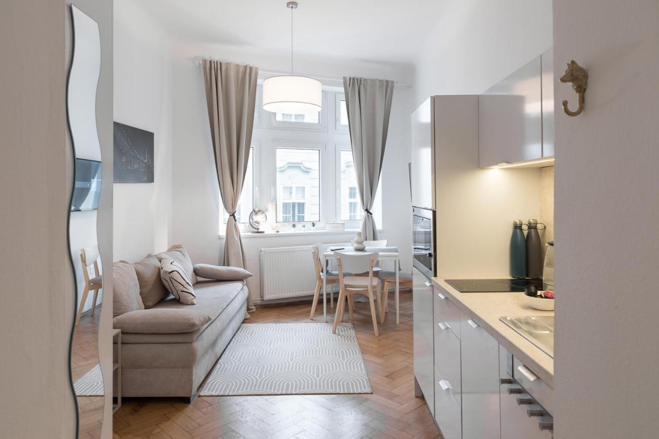 Skolska Junior Apartment براغ المظهر الخارجي الصورة